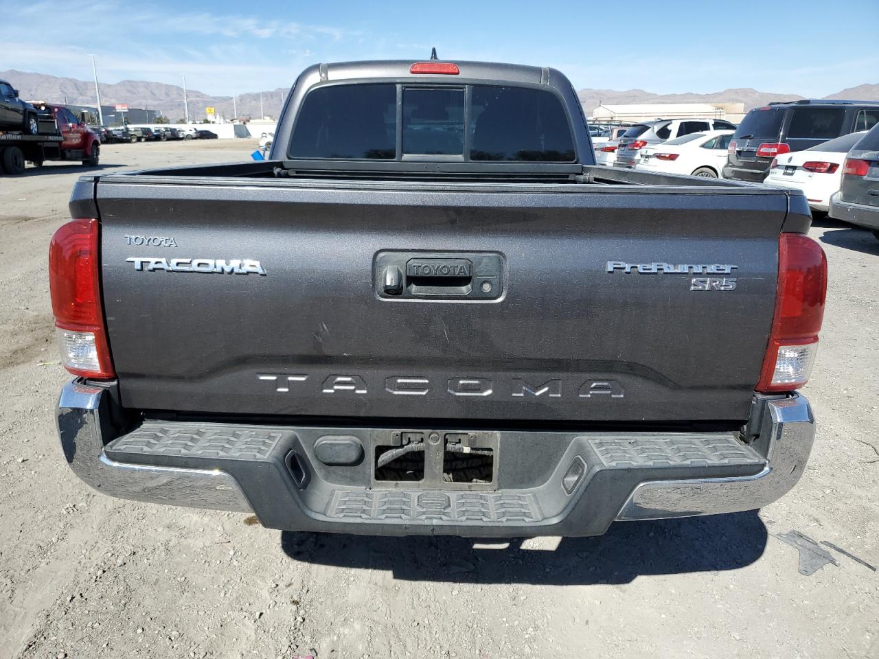 2016 Toyota Tacoma - Image 6
