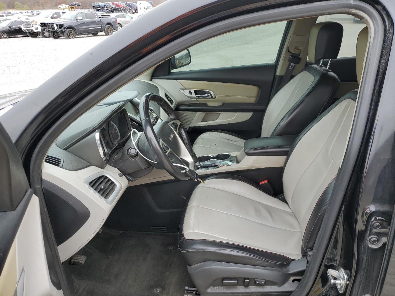 2017 GMC Terrain - Image 7