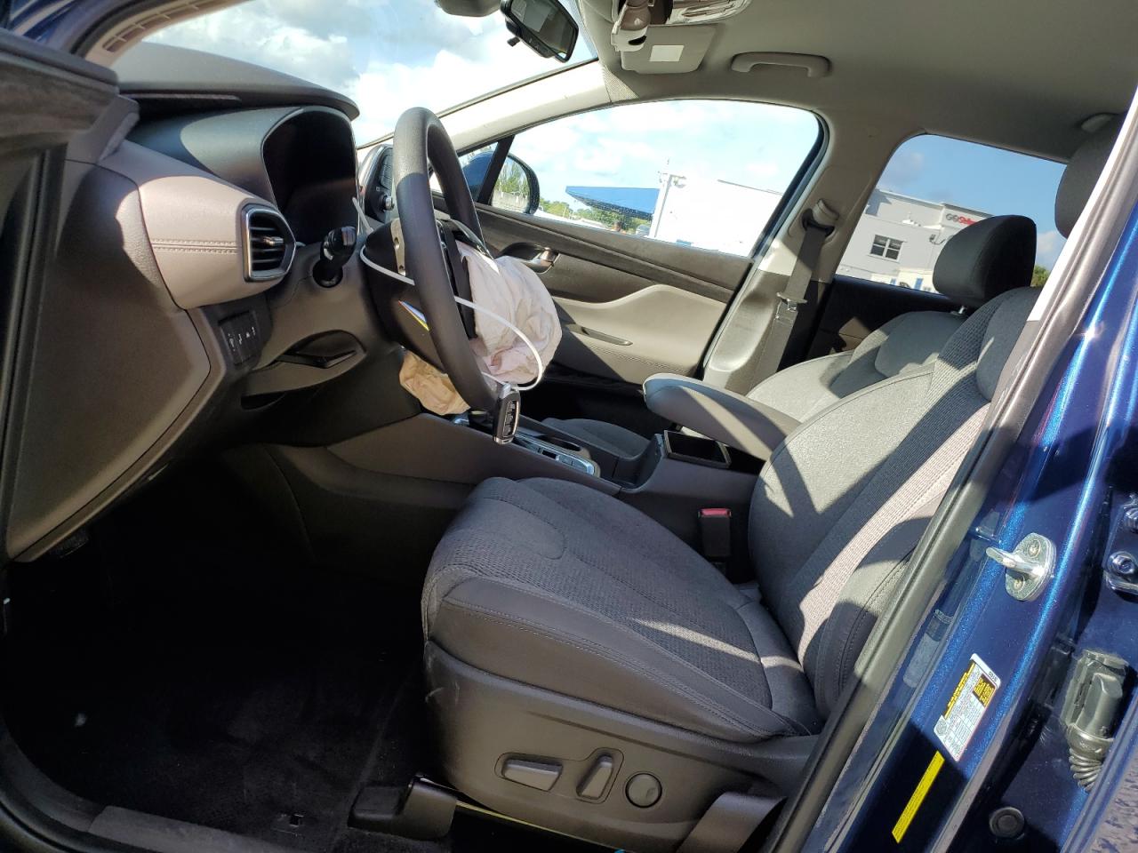 2020 Hyundai Santa Fe - Image 7