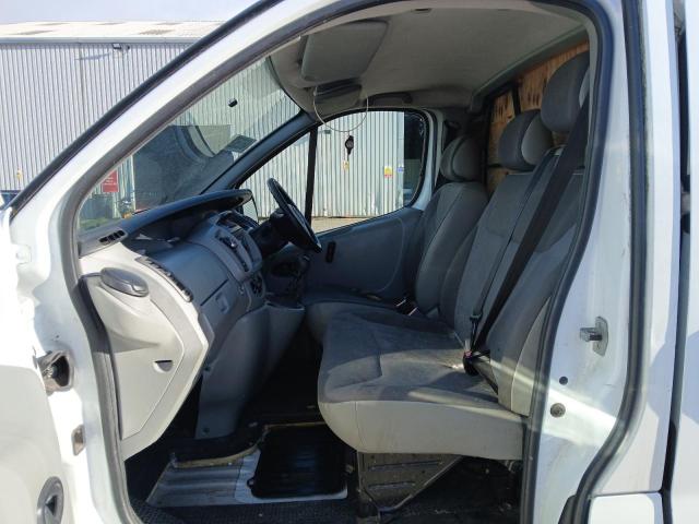 2007 VAUXHALL VIVARO 270