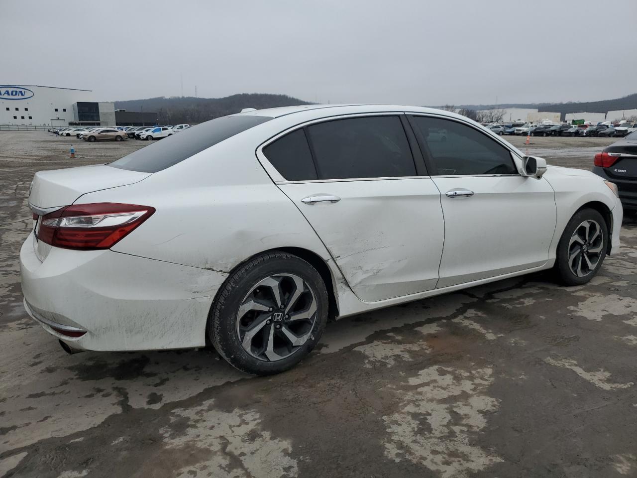 2017 Honda Accord - Image 3