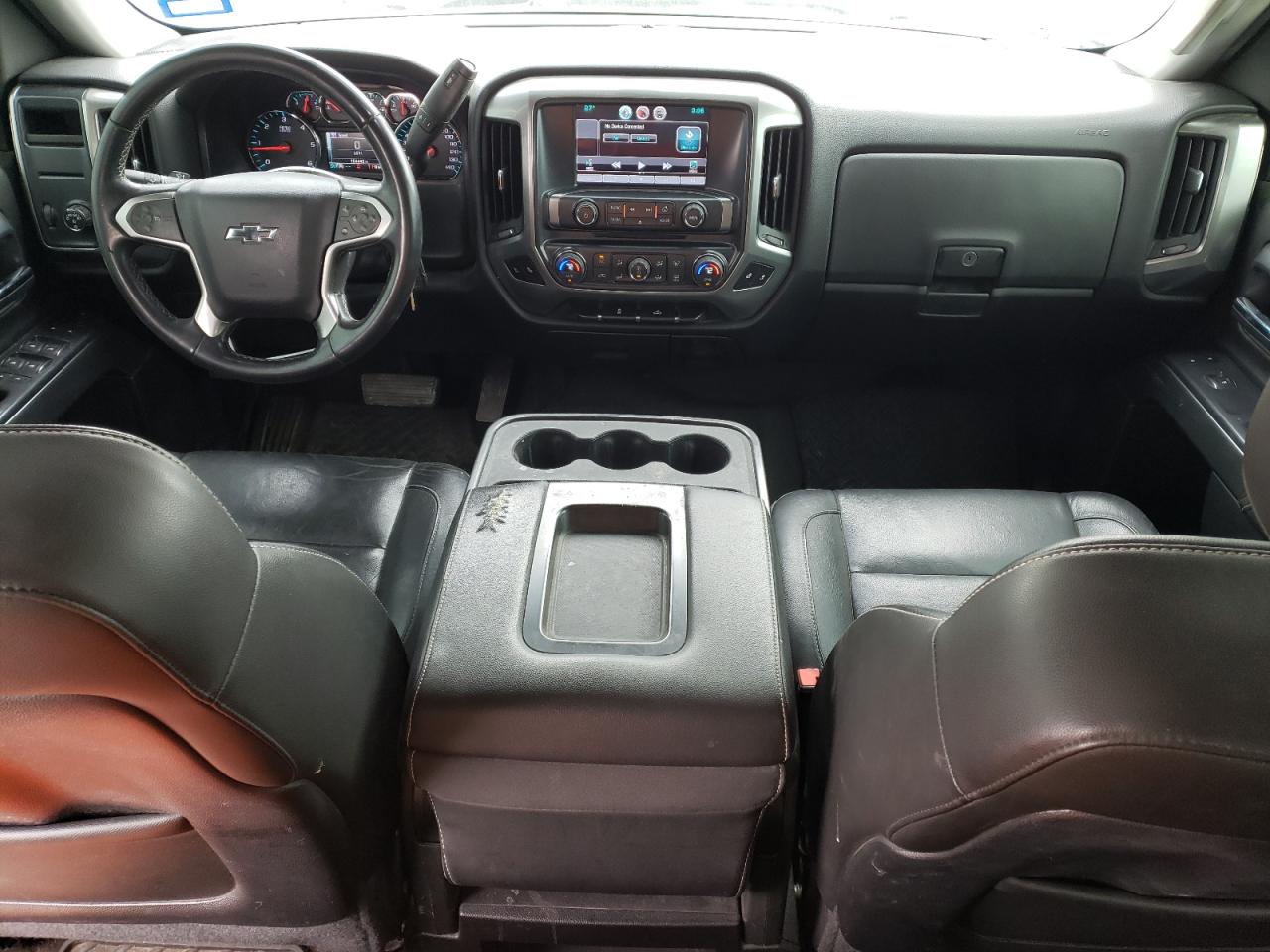 2015 Chevrolet Silverado - Image 8