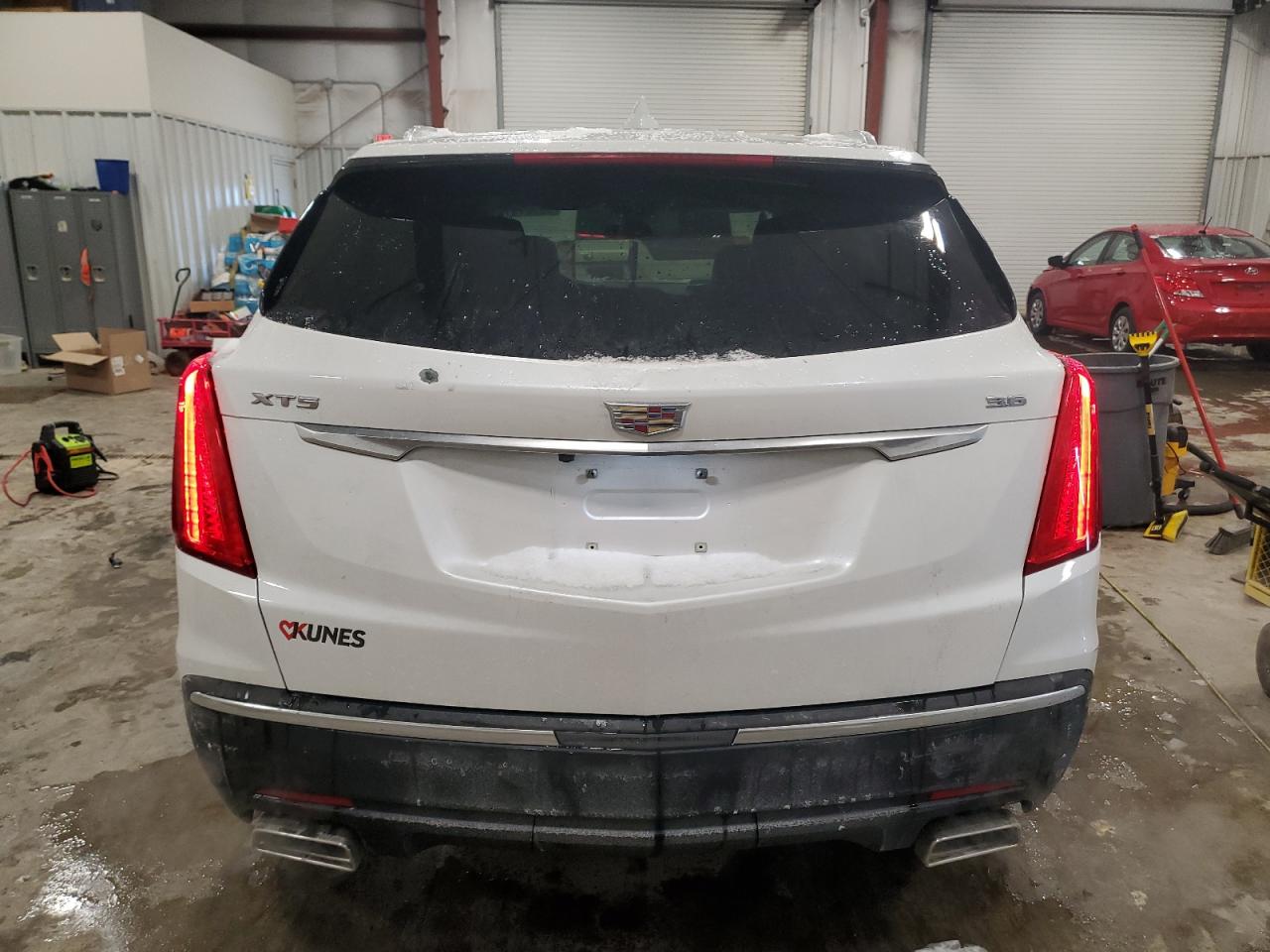 2019 Cadillac XT5 - Image 6