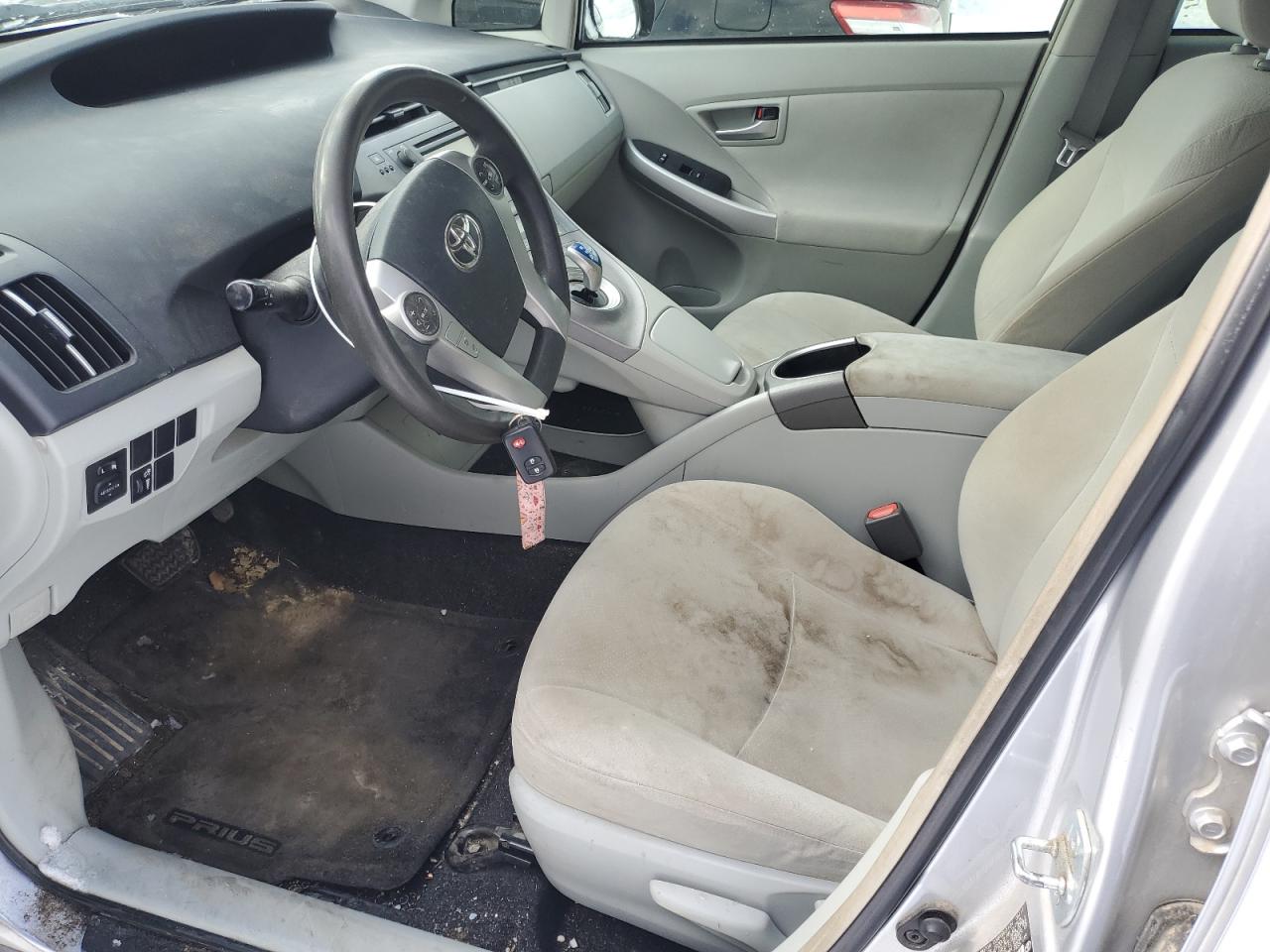 2014 Toyota Prius - Image 7
