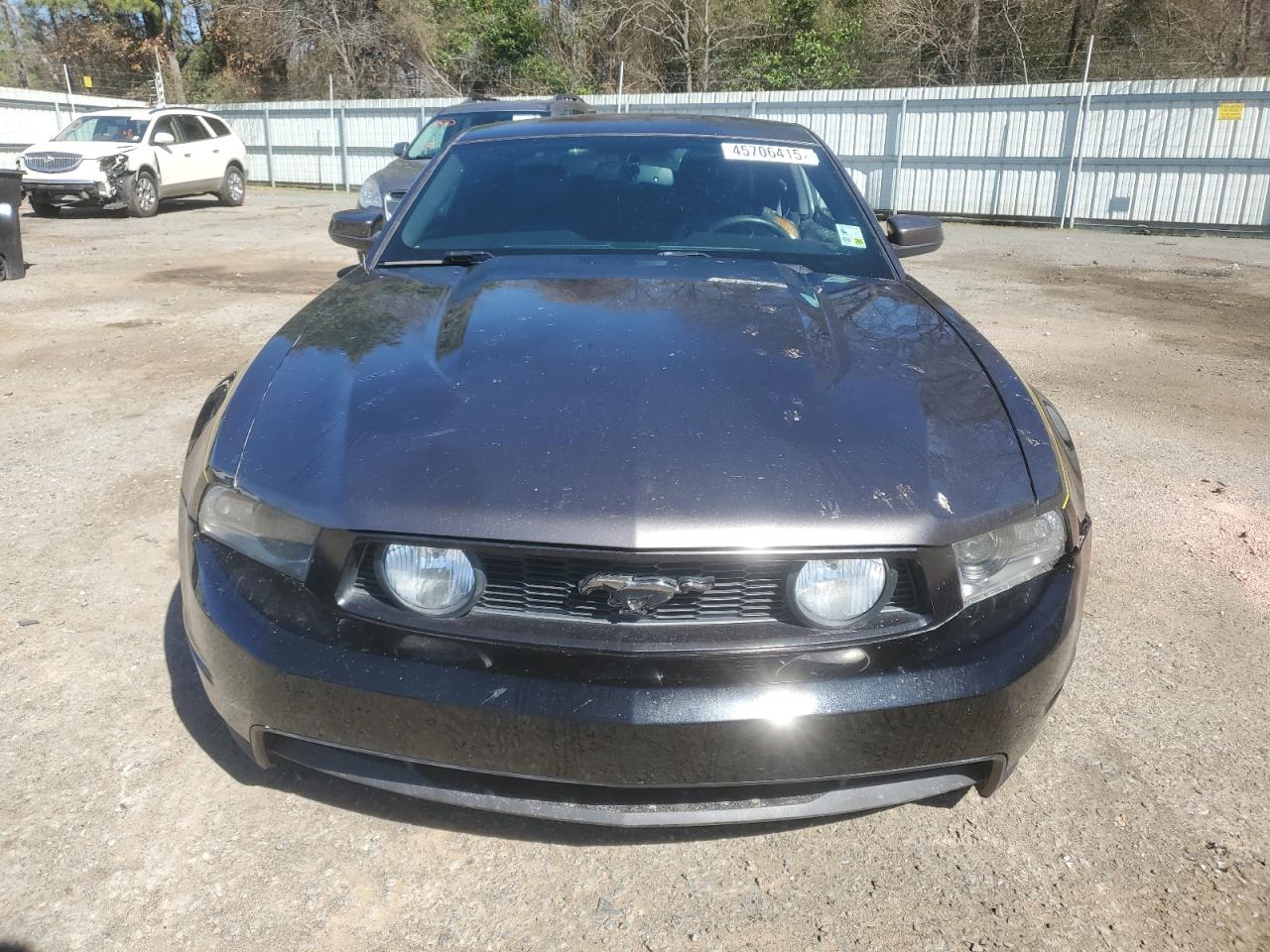 2011 Ford Mustang - Image 5