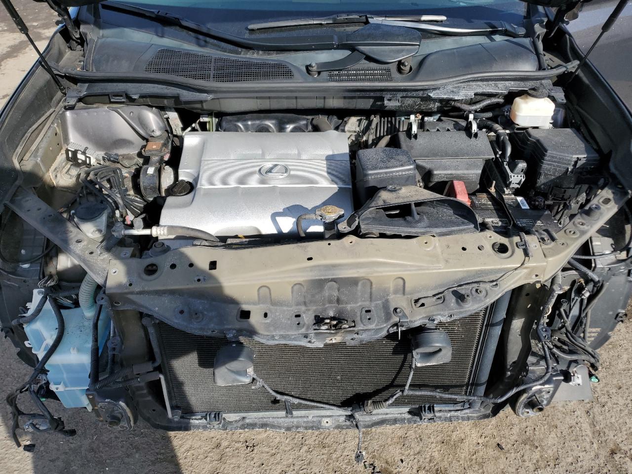 2010 Lexus RX - Image 12