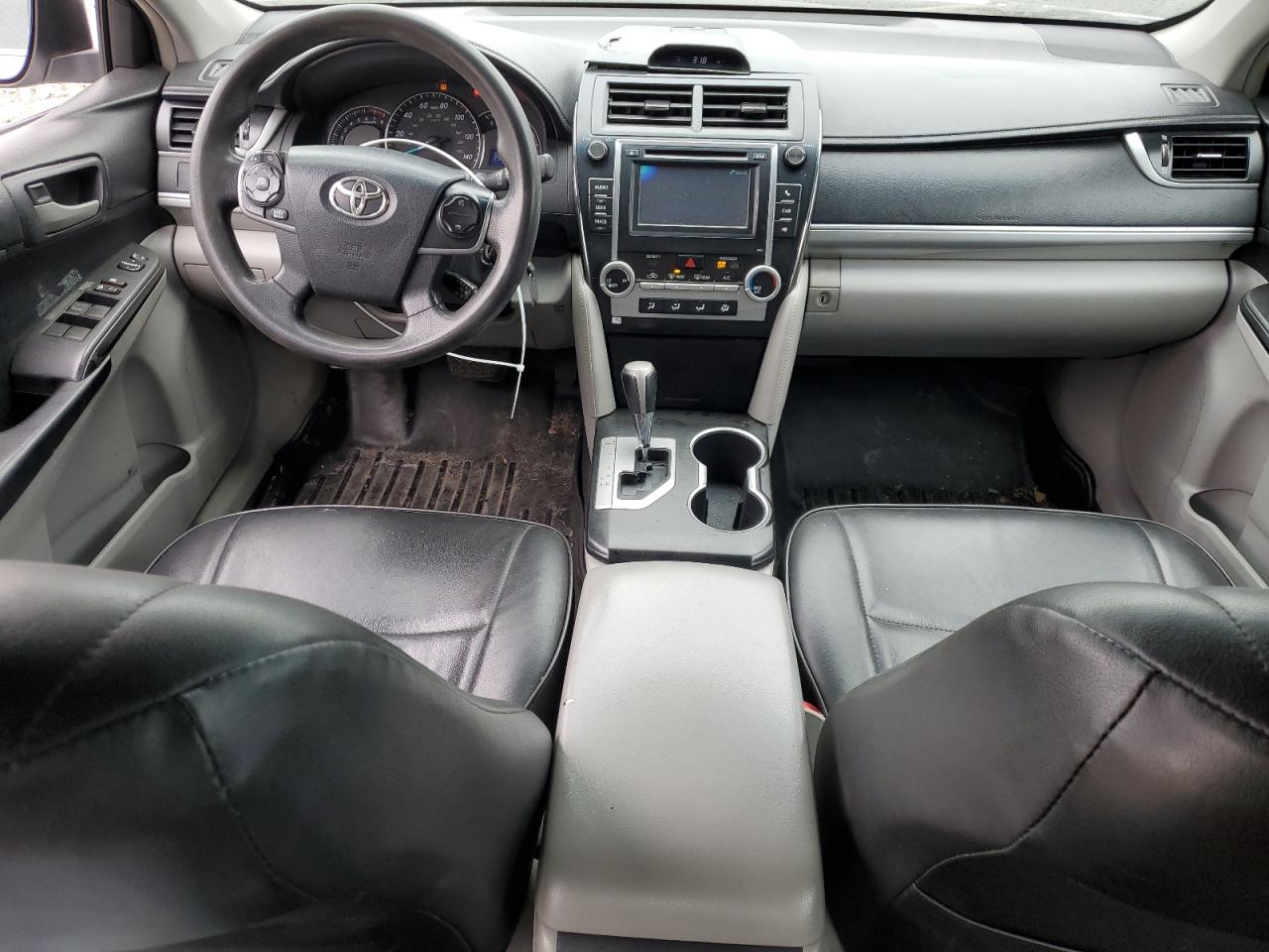 2012 Toyota Camry - Image 8