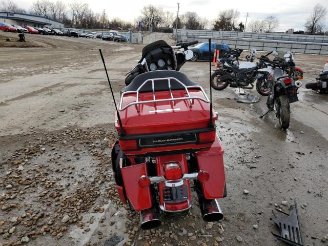 2011 HARLEY-DAVIDSON FLHTK 