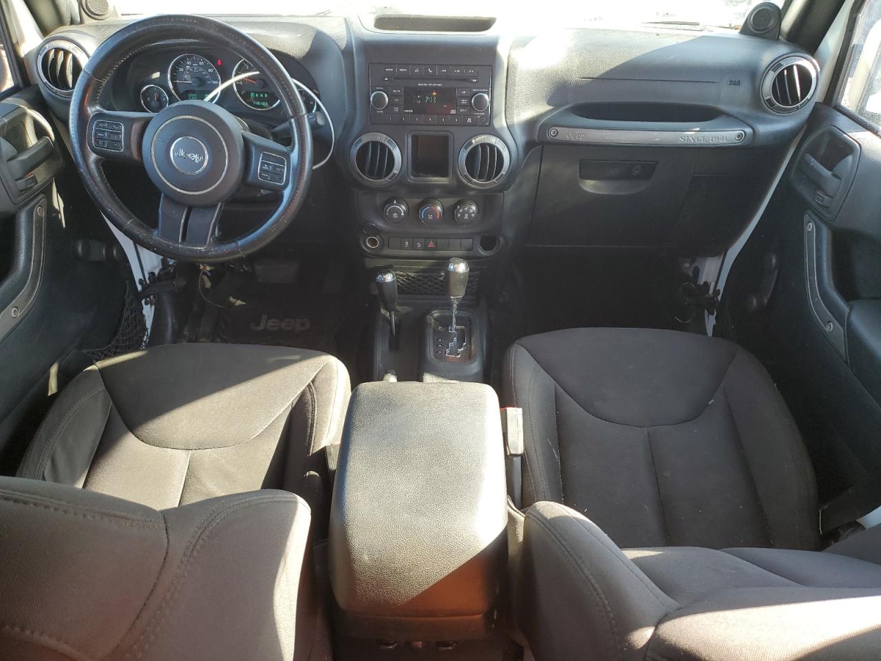 2014 Jeep Wrangler - Image 8