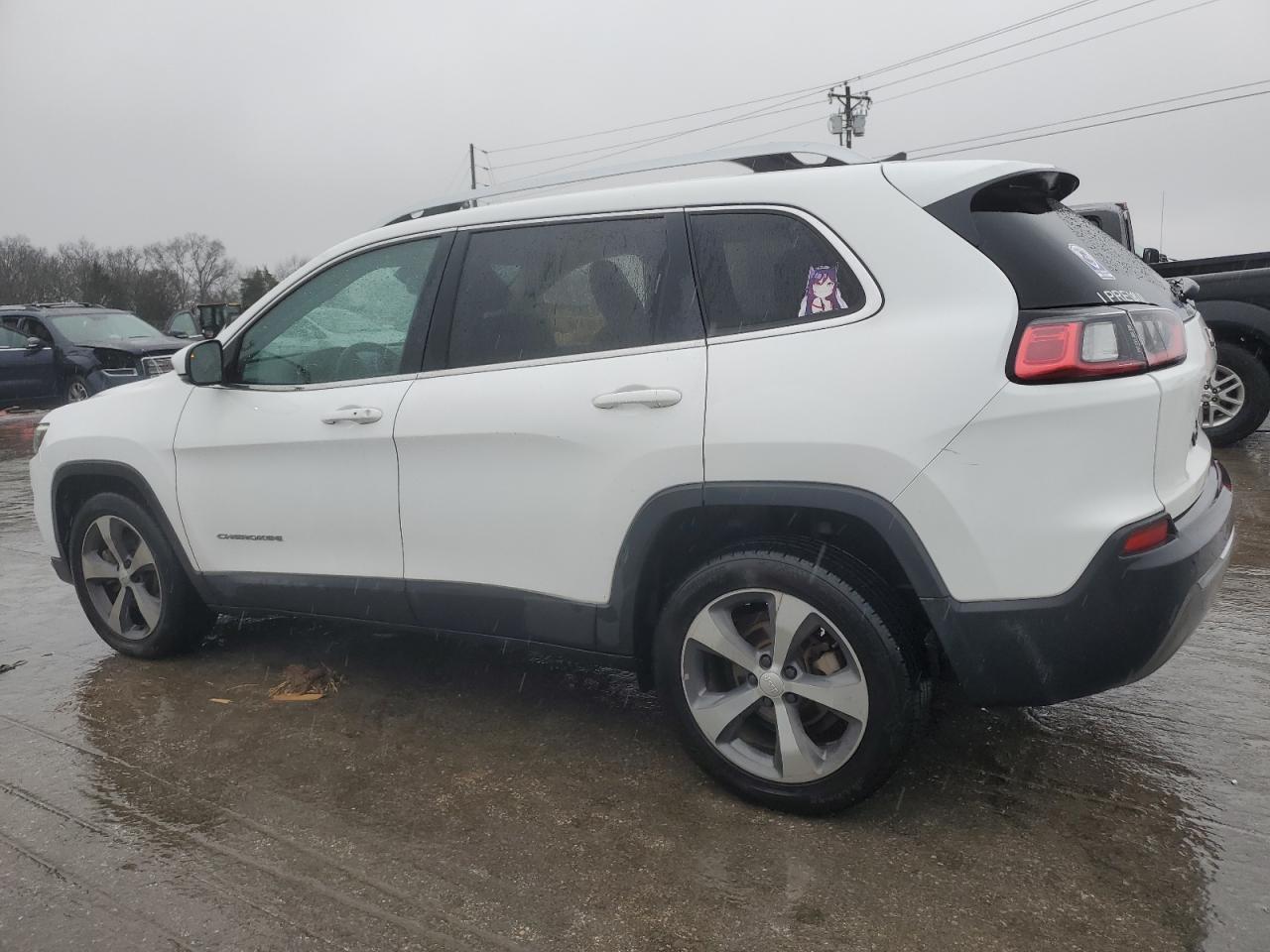 2019 Jeep Grand Cherokee - Image 2
