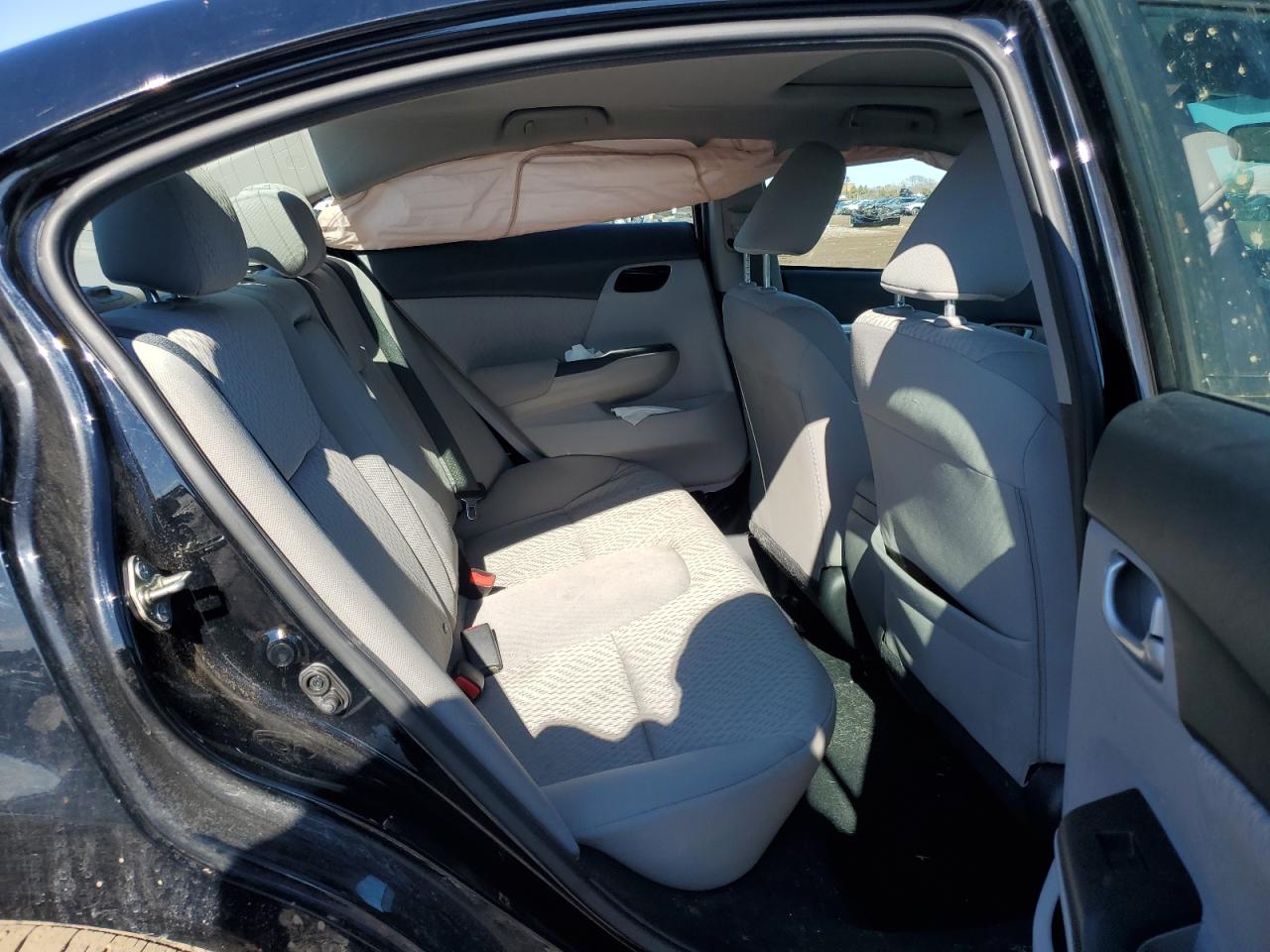 2015 Honda Civic - Image 10