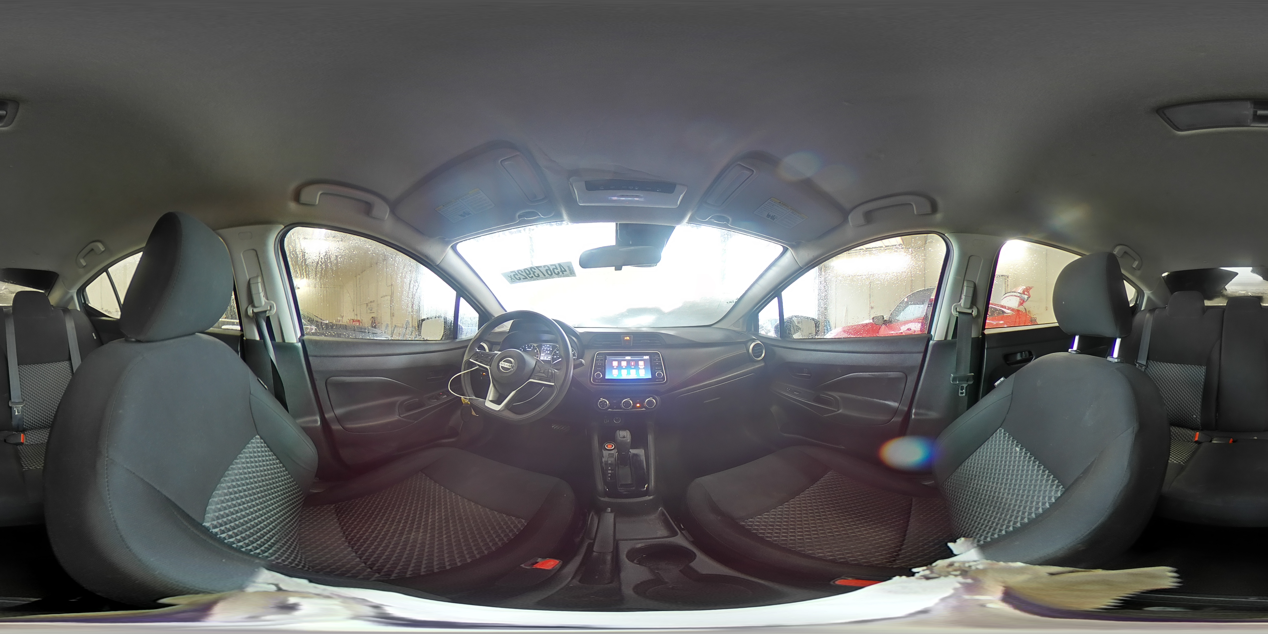 2021 Nissan Versa - Image 15