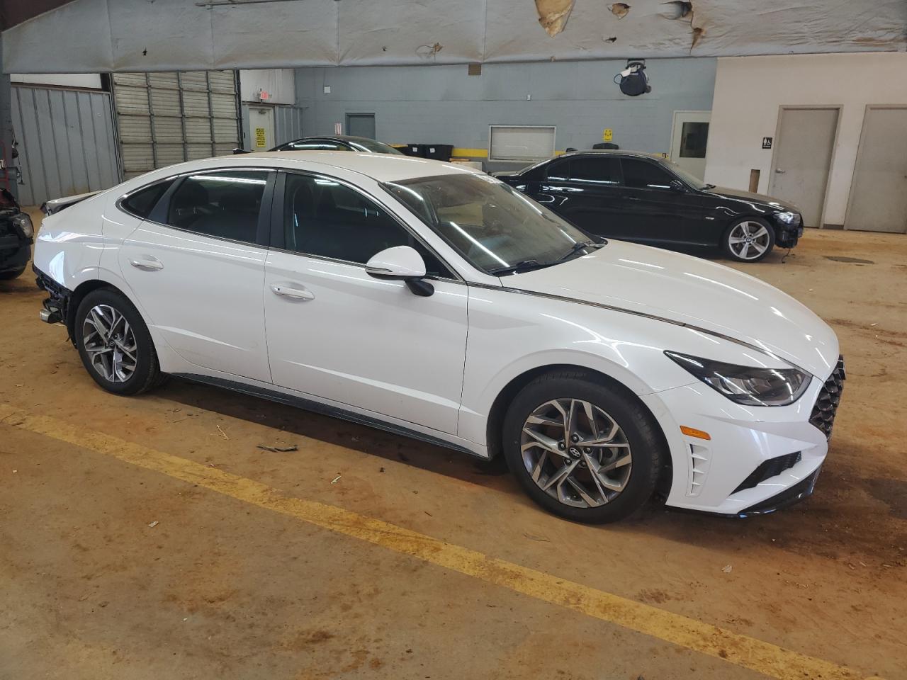 2021 Hyundai Sonata - Image 4