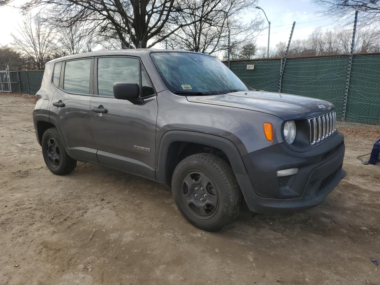 2020 Jeep Renegade - Image 4