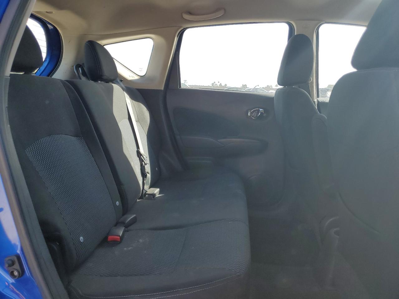 2015 Nissan Versa - Image 10