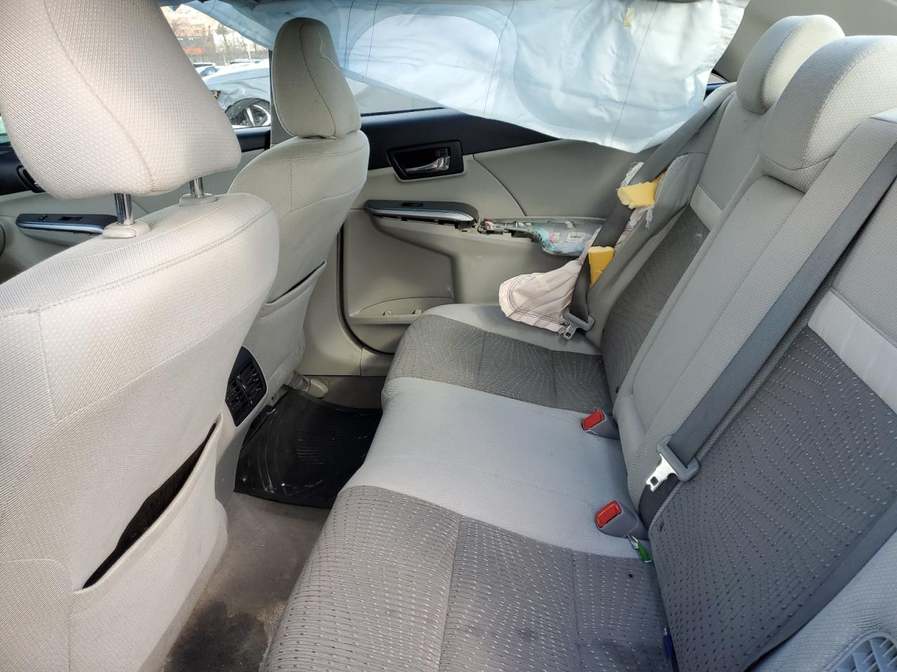 2014 Toyota Camry - Image 11