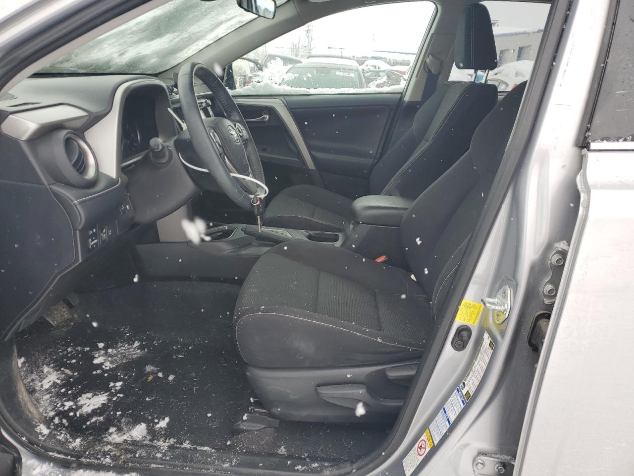 2017 Toyota RAV 4 - Image 7