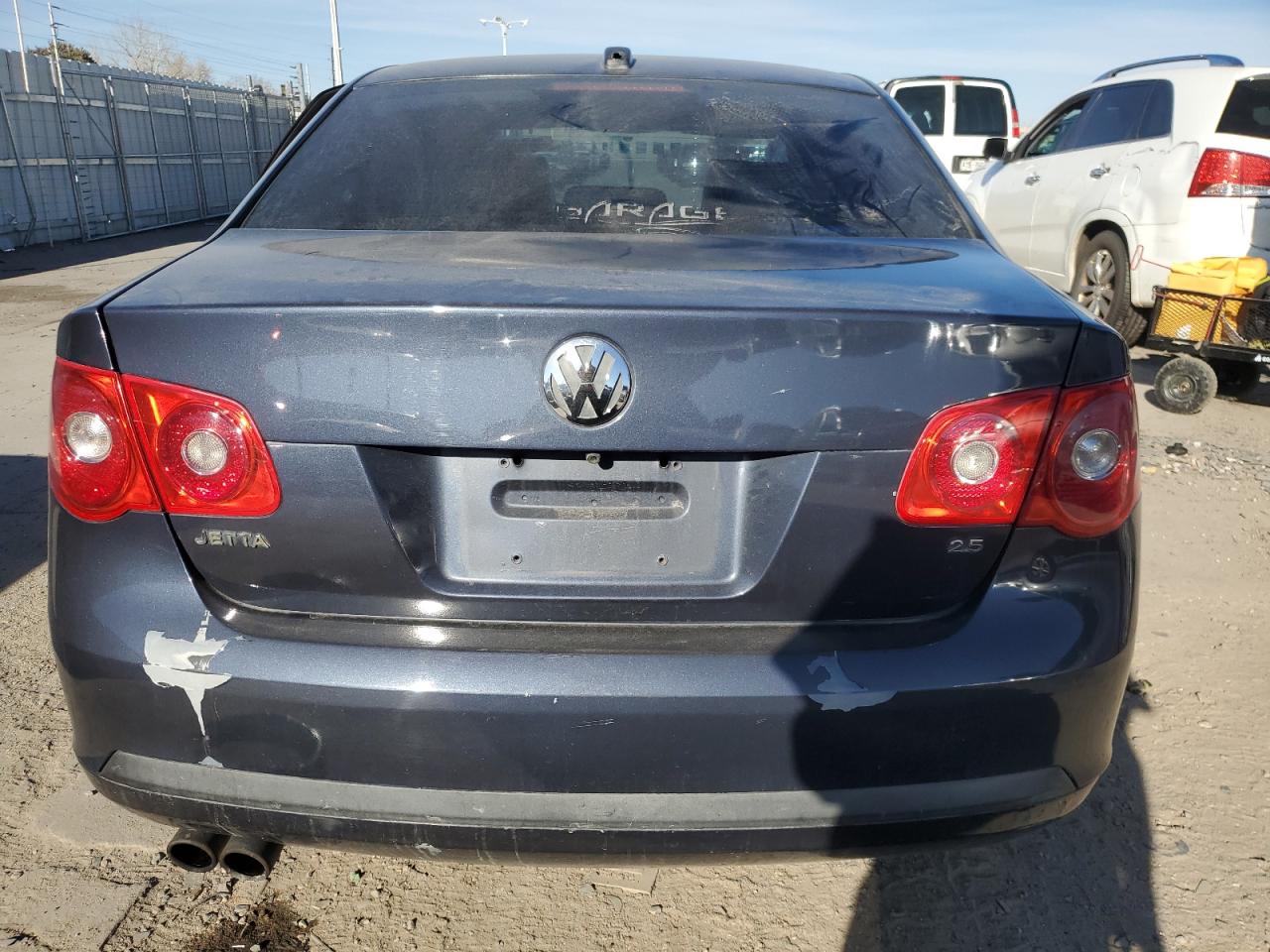 2006 Volkswagen Jetta - Image 6