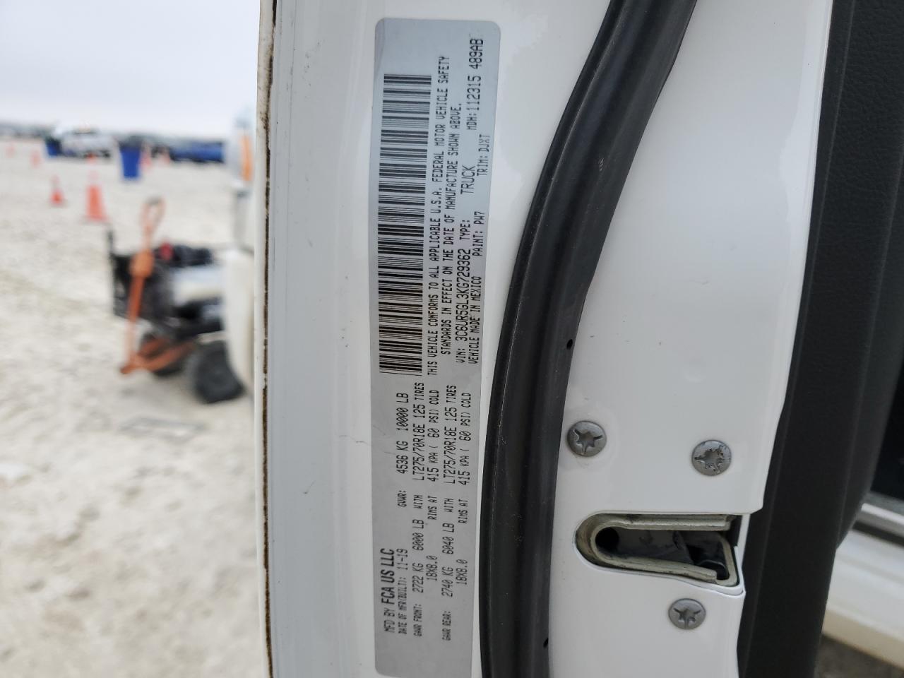 2019 RAM 2500 - Image 12