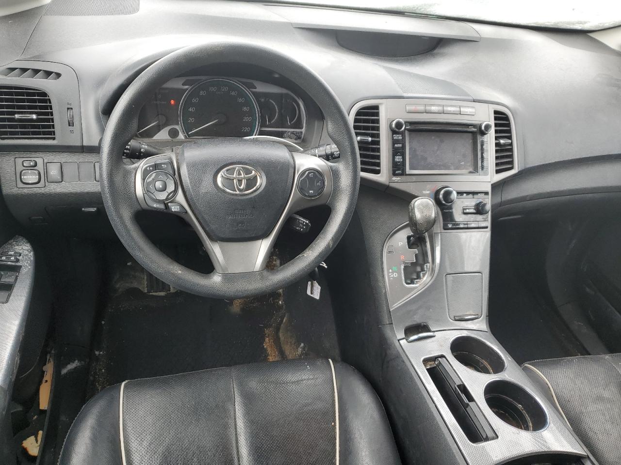 2013 Toyota Venza - Image 8