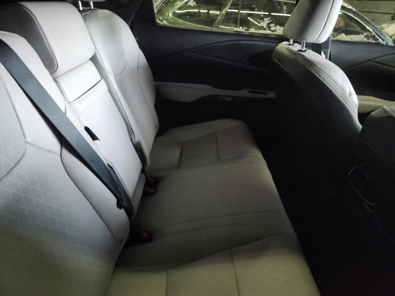 2023 Lexus RX - Image 11