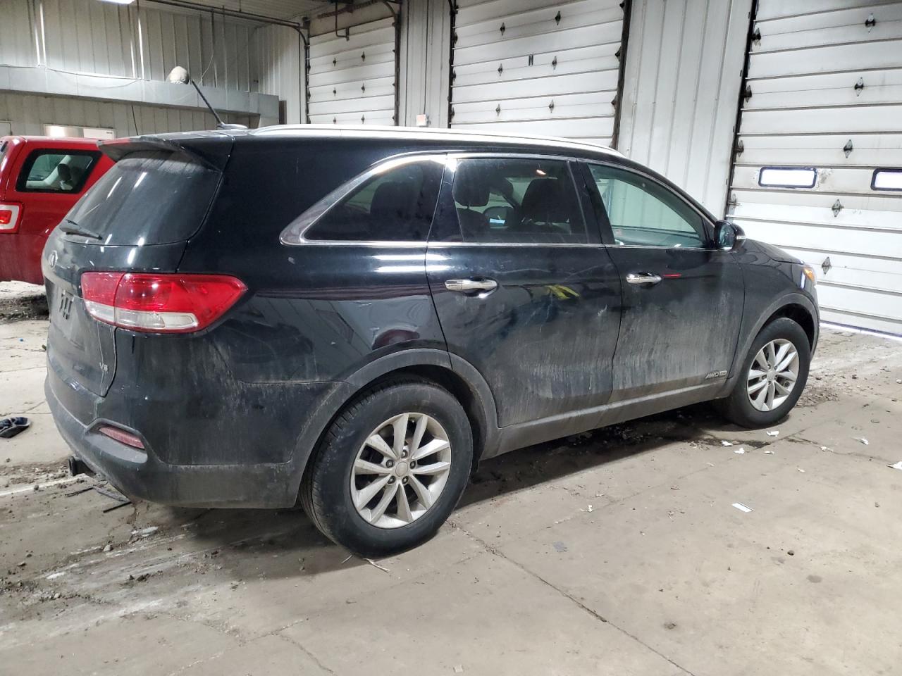 2017 Kia Sorento - Image 3