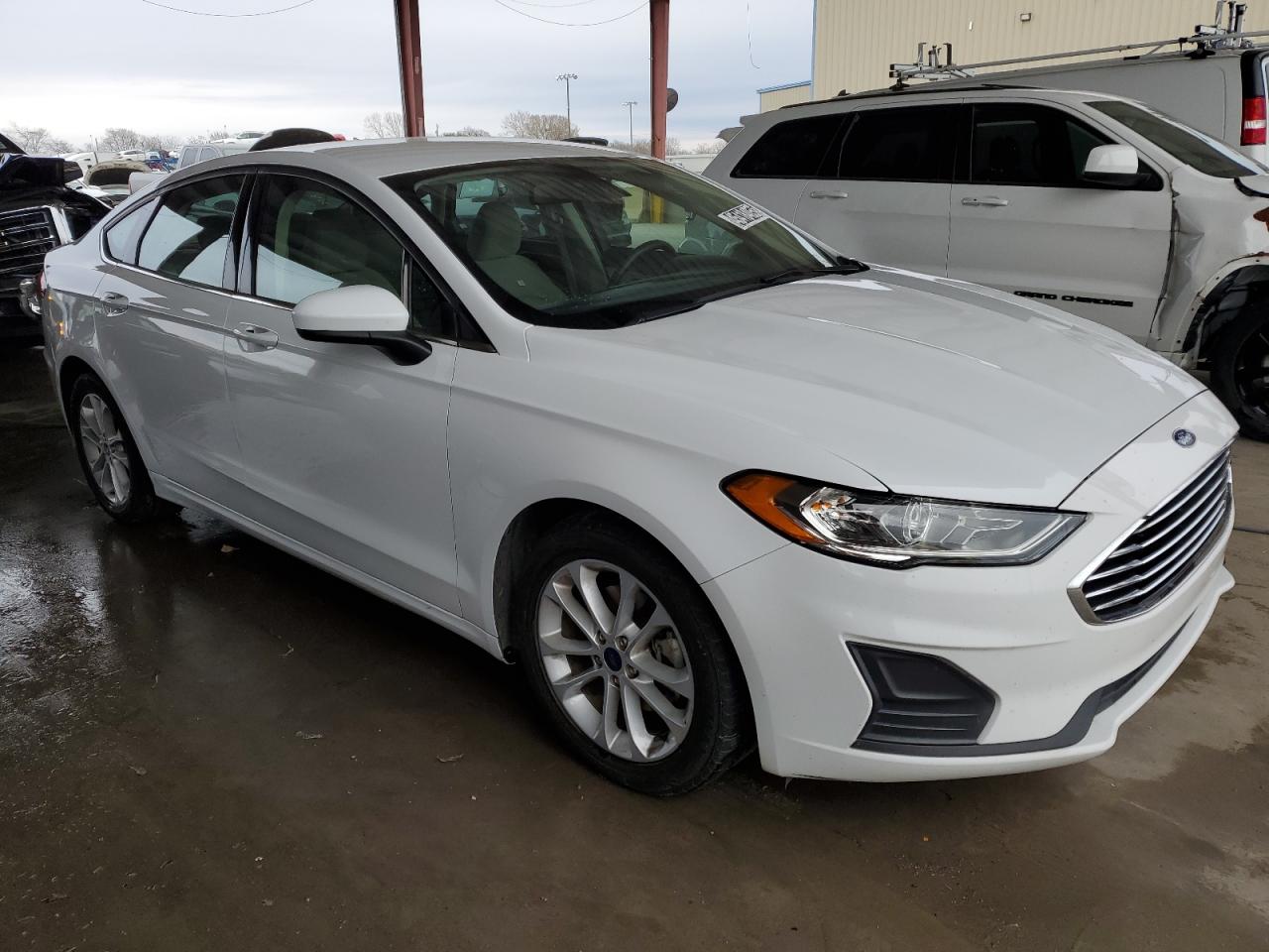 2020 Ford Fusion - Image 4