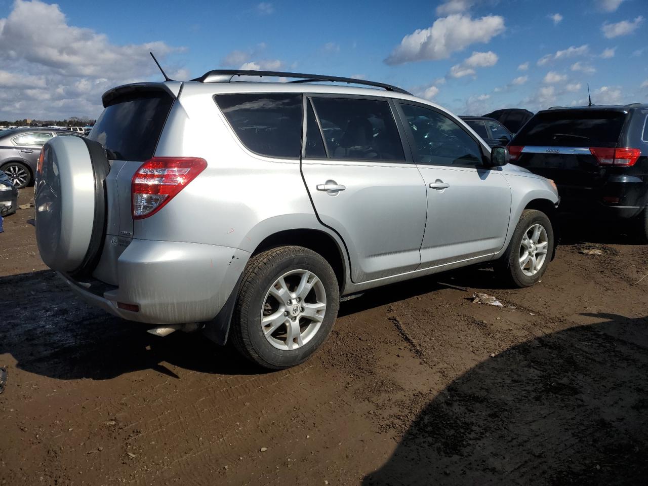 2011 Toyota RAV 4 - Image 3