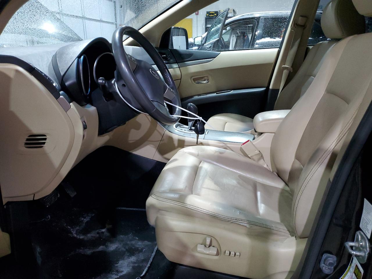 2011 Subaru Tribeca - Image 7