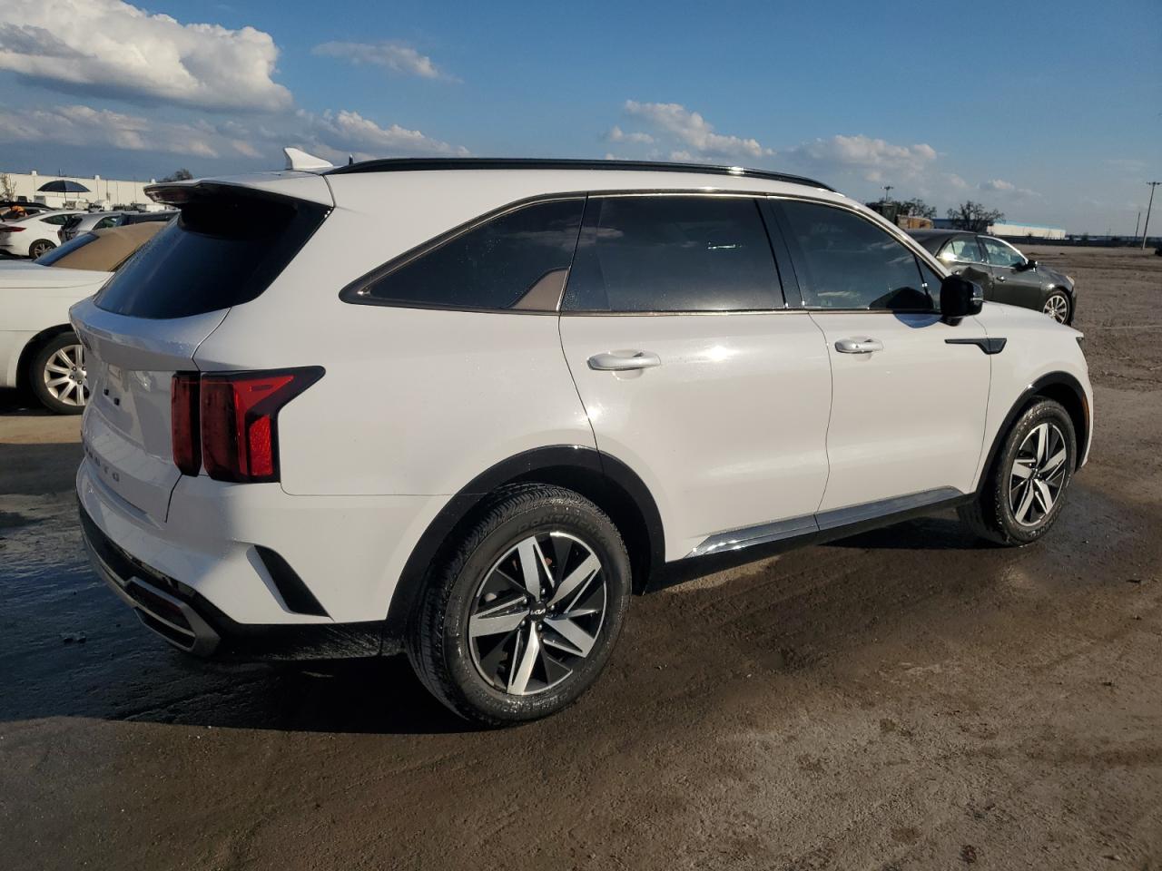 2022 Kia Sorento - Image 3
