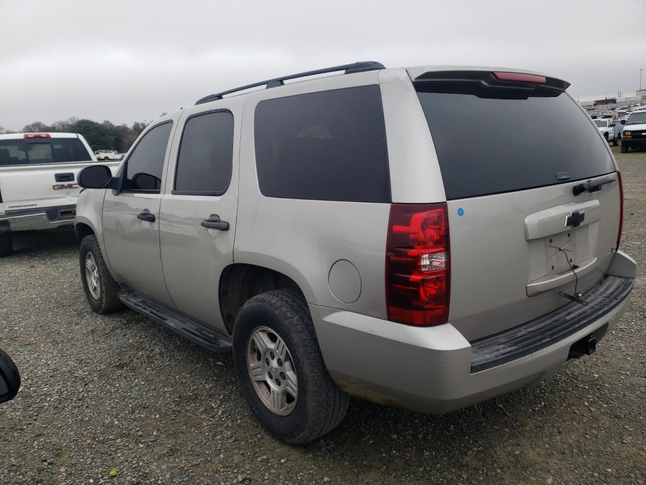 2008 Chevrolet Tahoe - Image 2