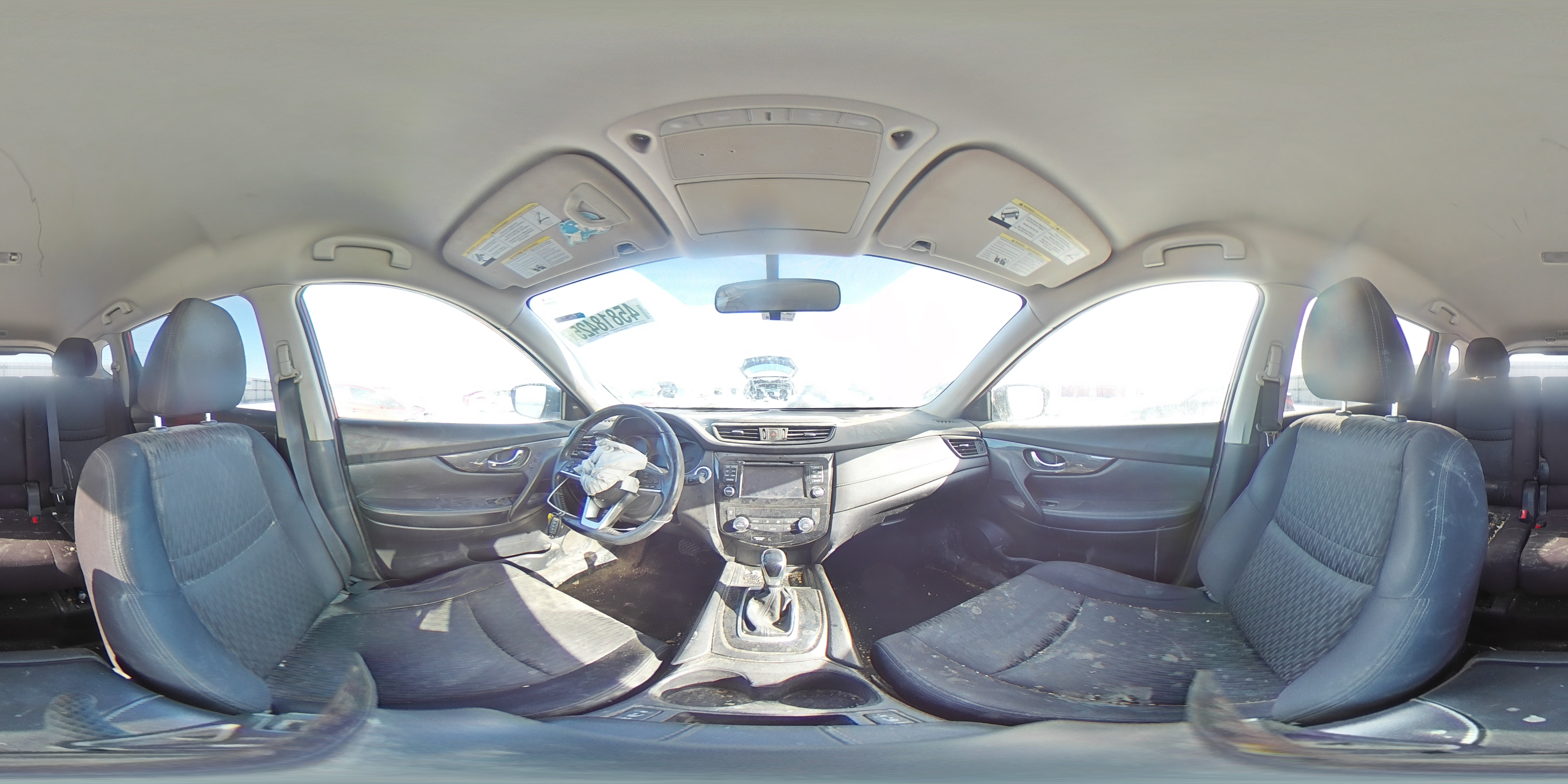2017 Nissan Rogue - Image 13