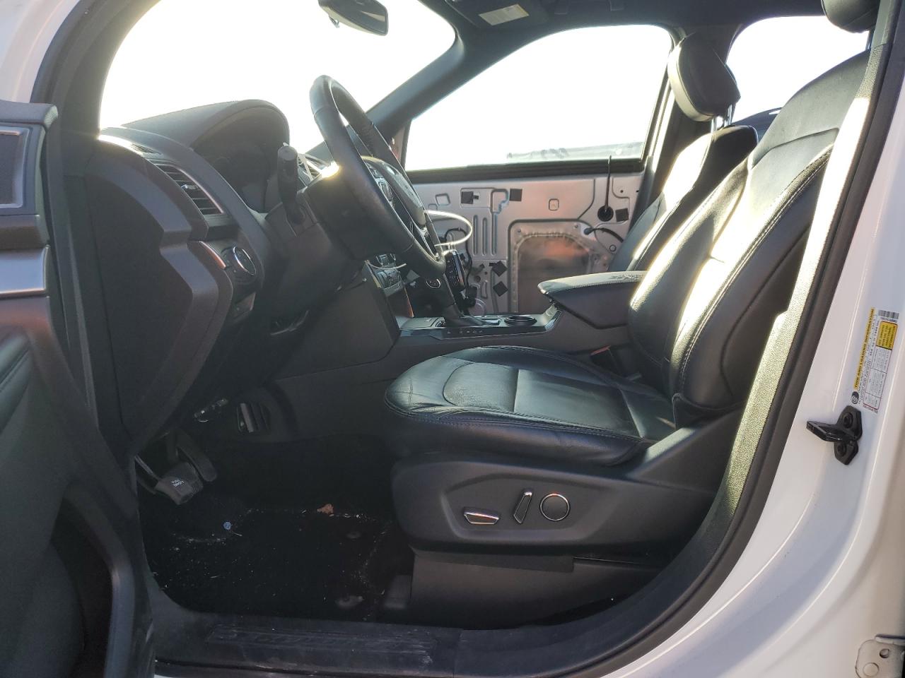 2018 Ford Explorer - Image 7