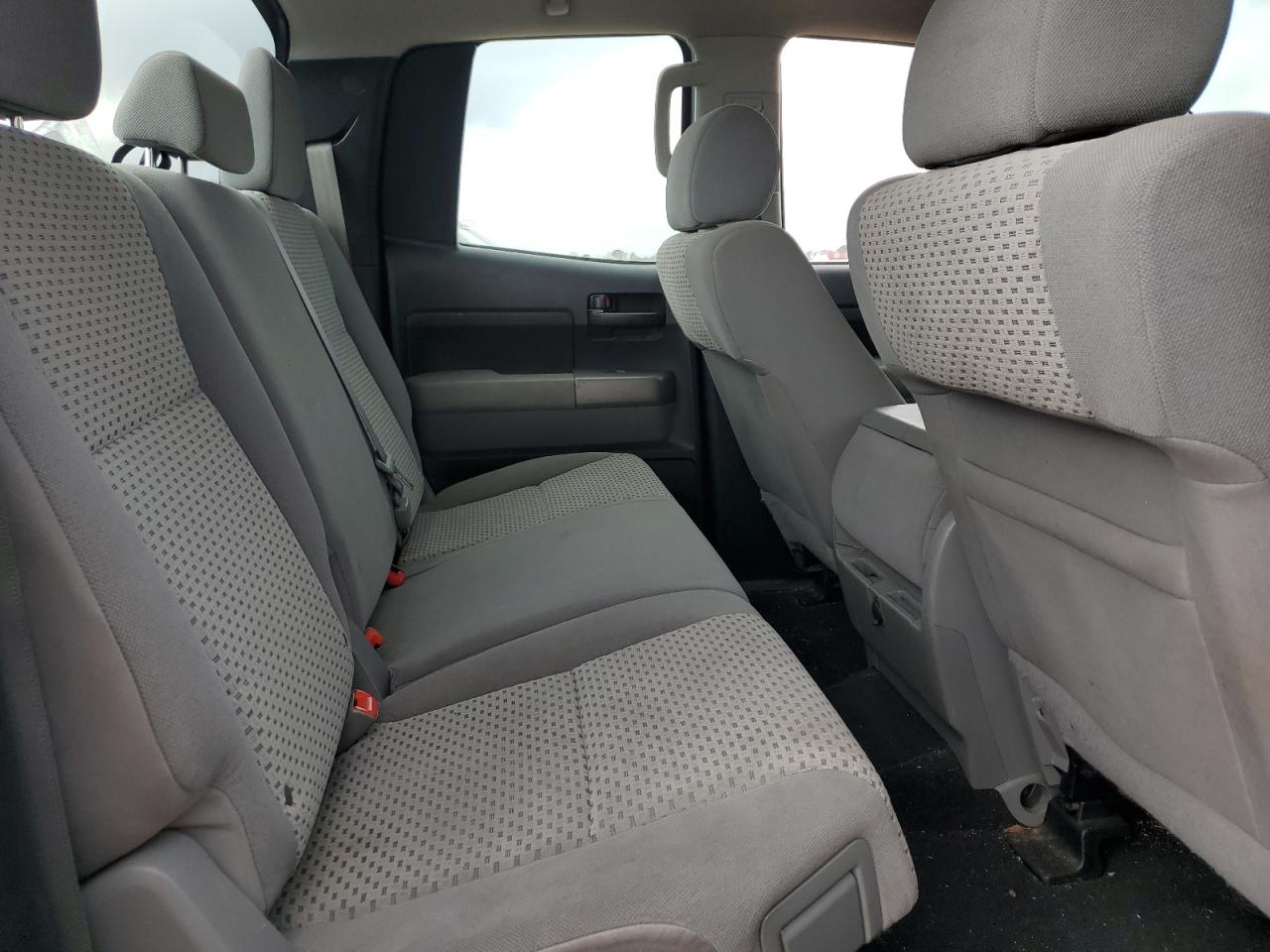 2012 Toyota Tundra - Image 10