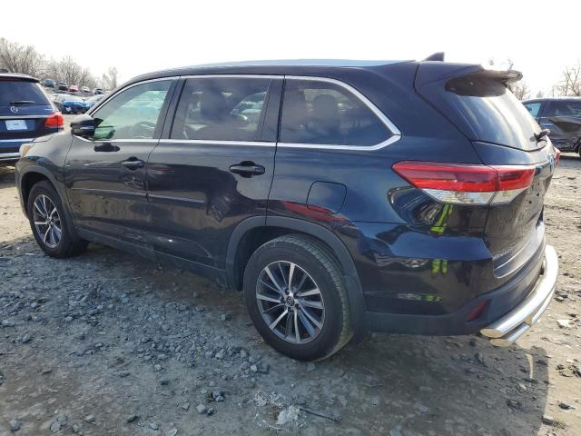 2019 TOYOTA HIGHLANDER SE