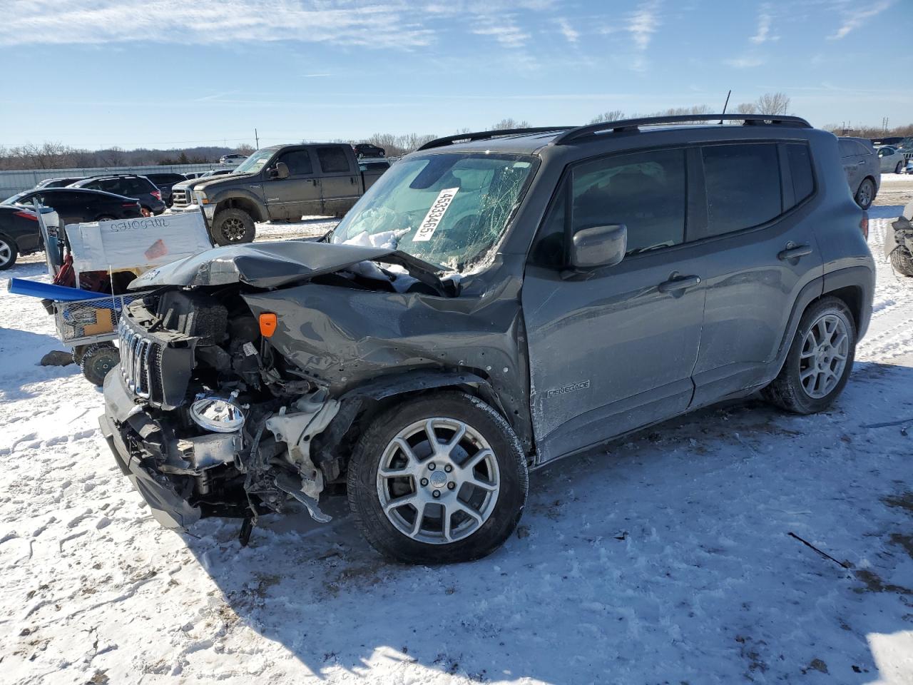 2019 Jeep Renegade Latitude for Sale in Kansas City, KS - Front End