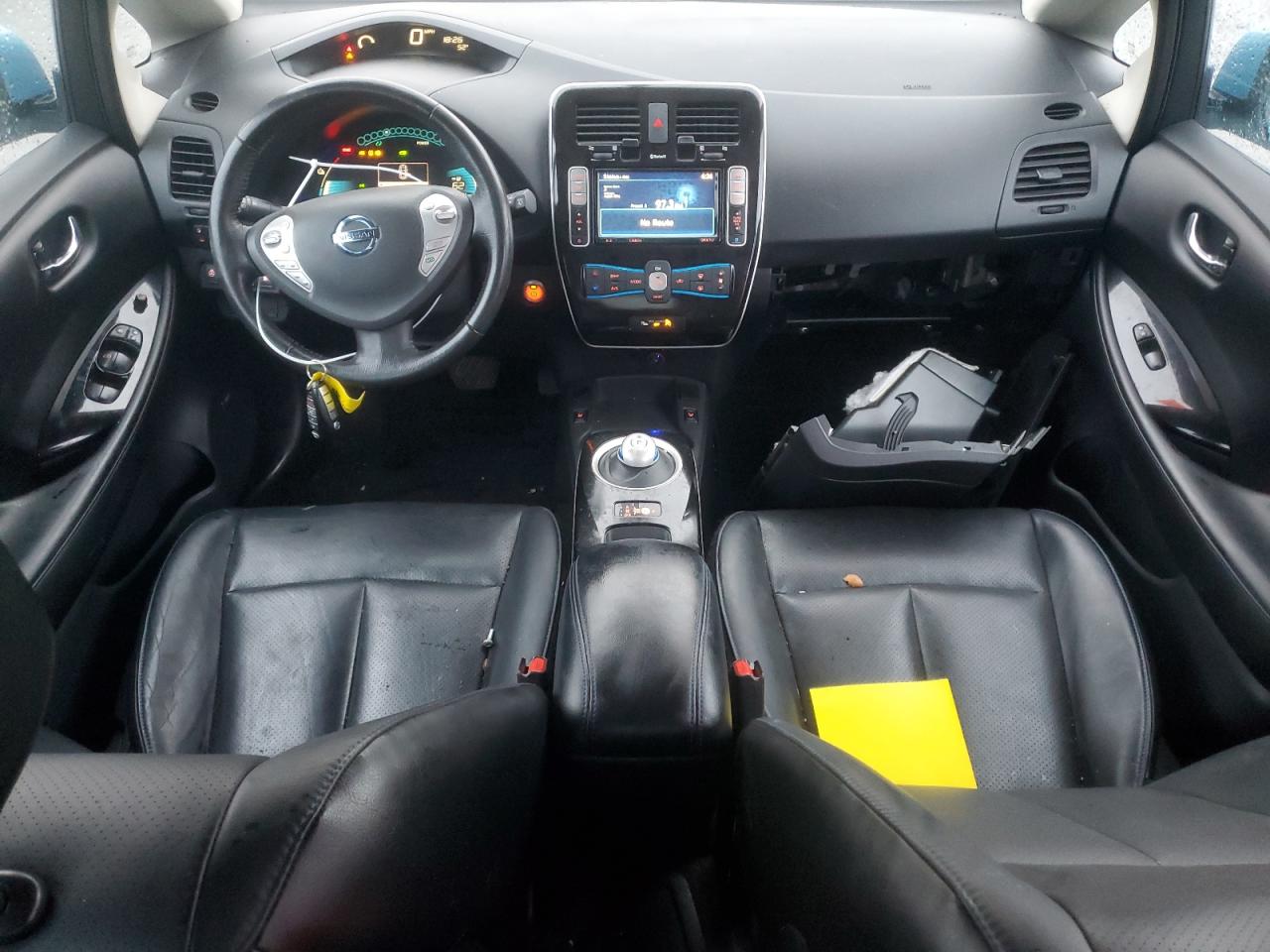 2015 Nissan Leaf - Image 8