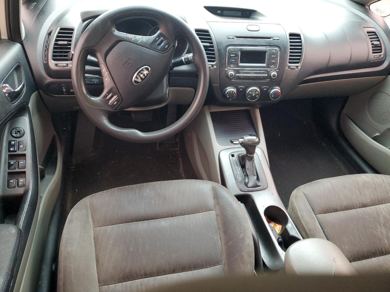 2015 Kia Forte - Image 8