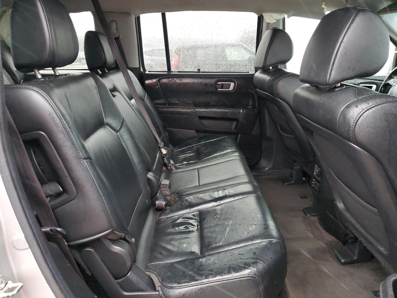 2012 Honda Pilot - Image 11