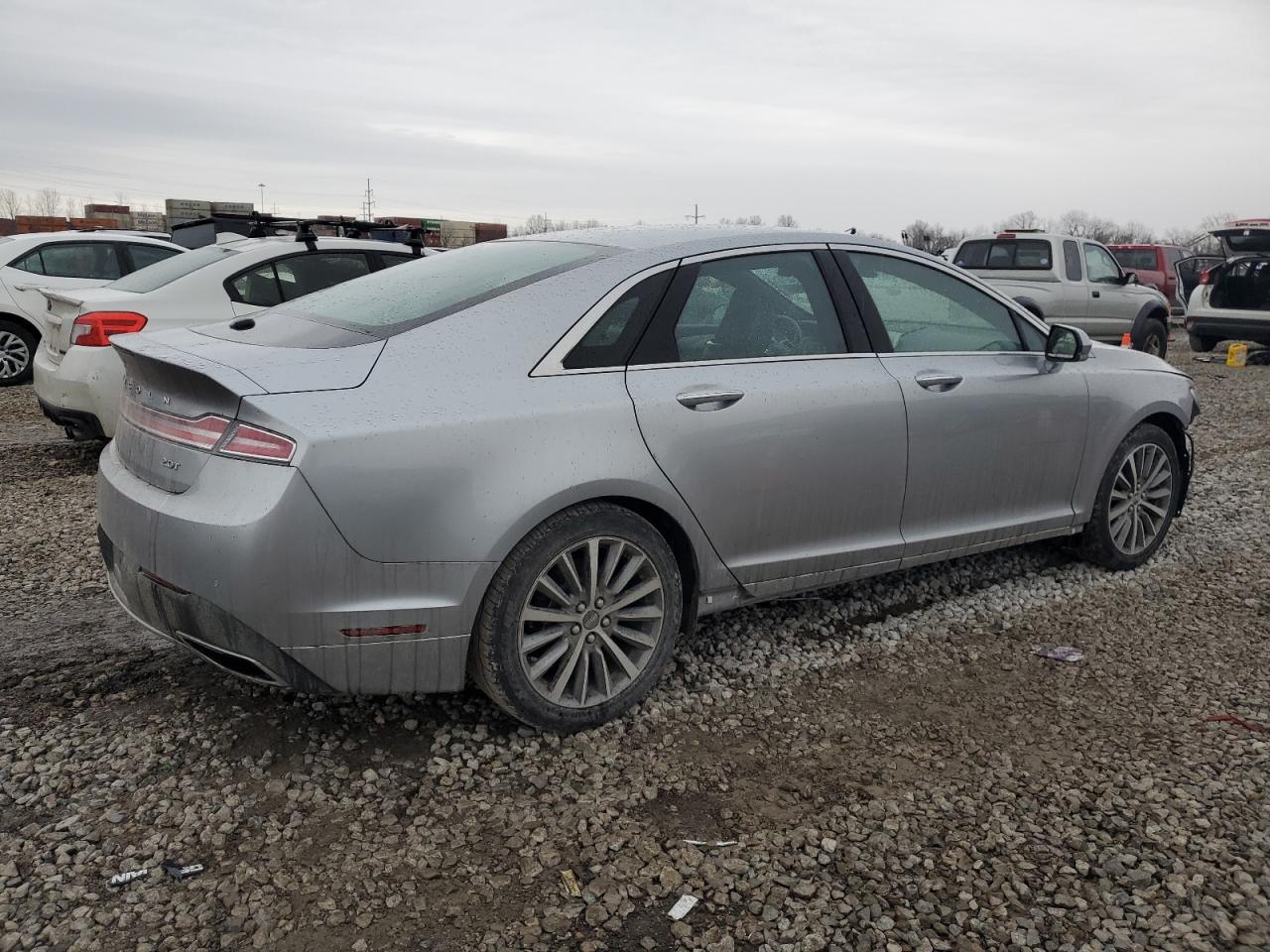 2020 Lincoln MKZ - Image 3