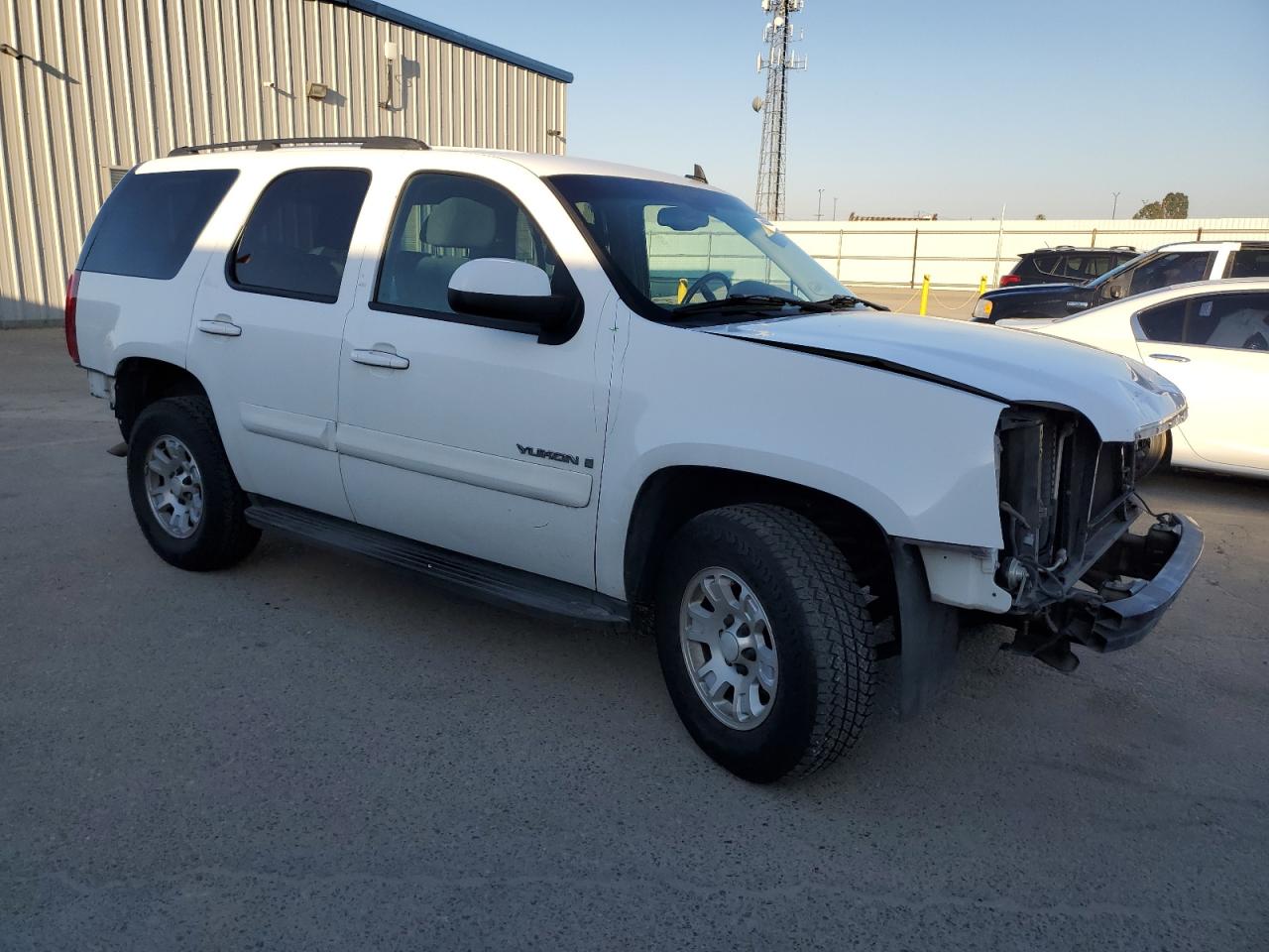 2007 GMC Yukon - Image 4