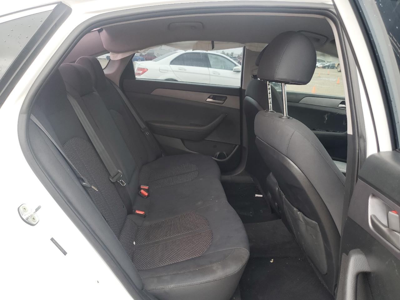 2018 Hyundai Sonata - Image 10