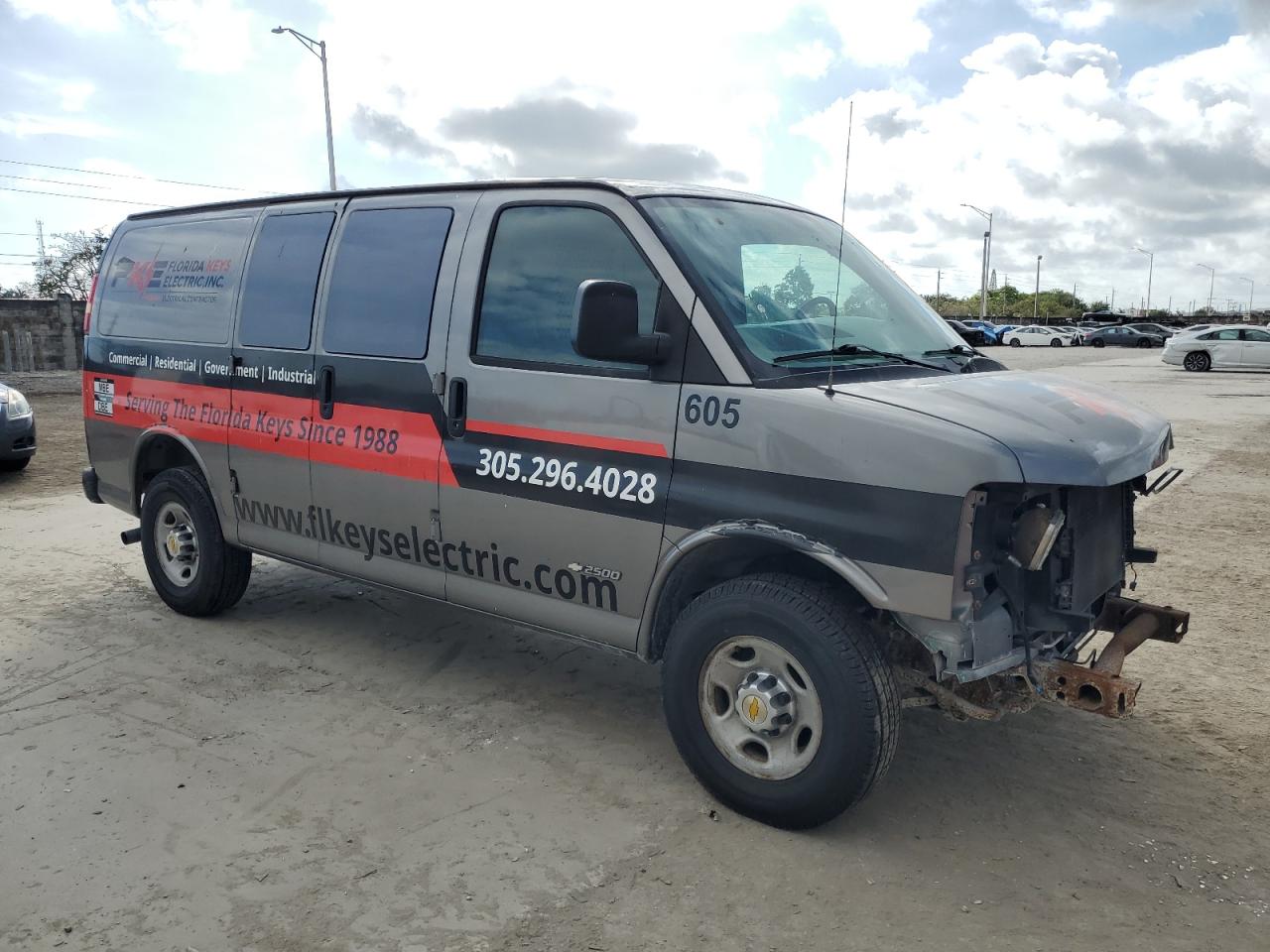2006 Chevrolet Express - Image 4