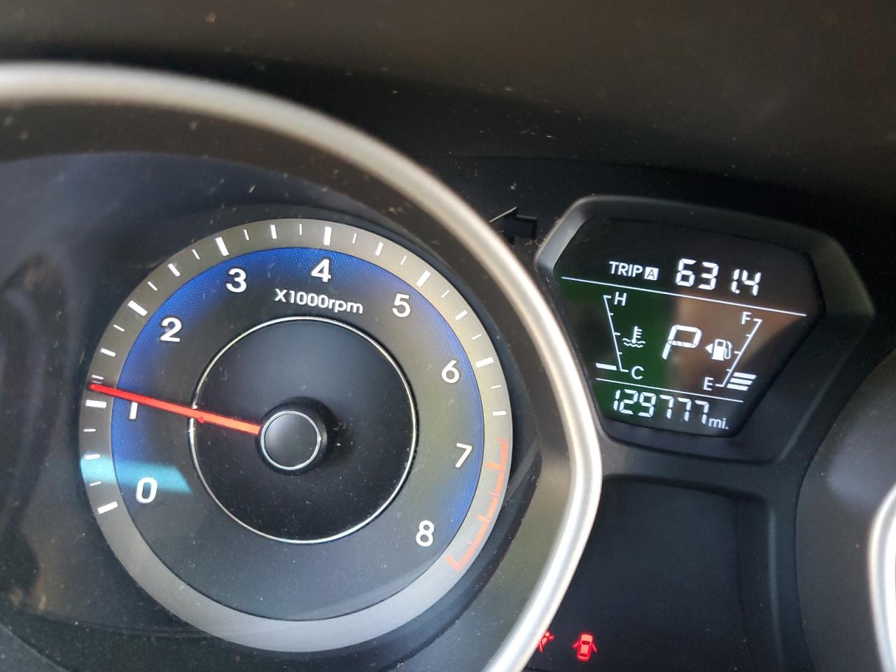 2014 Hyundai Elantra - Image 9