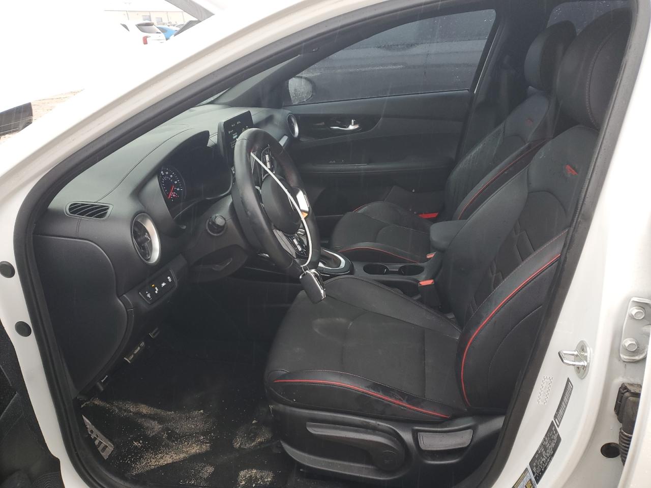 2021 Kia Forte - Image 7