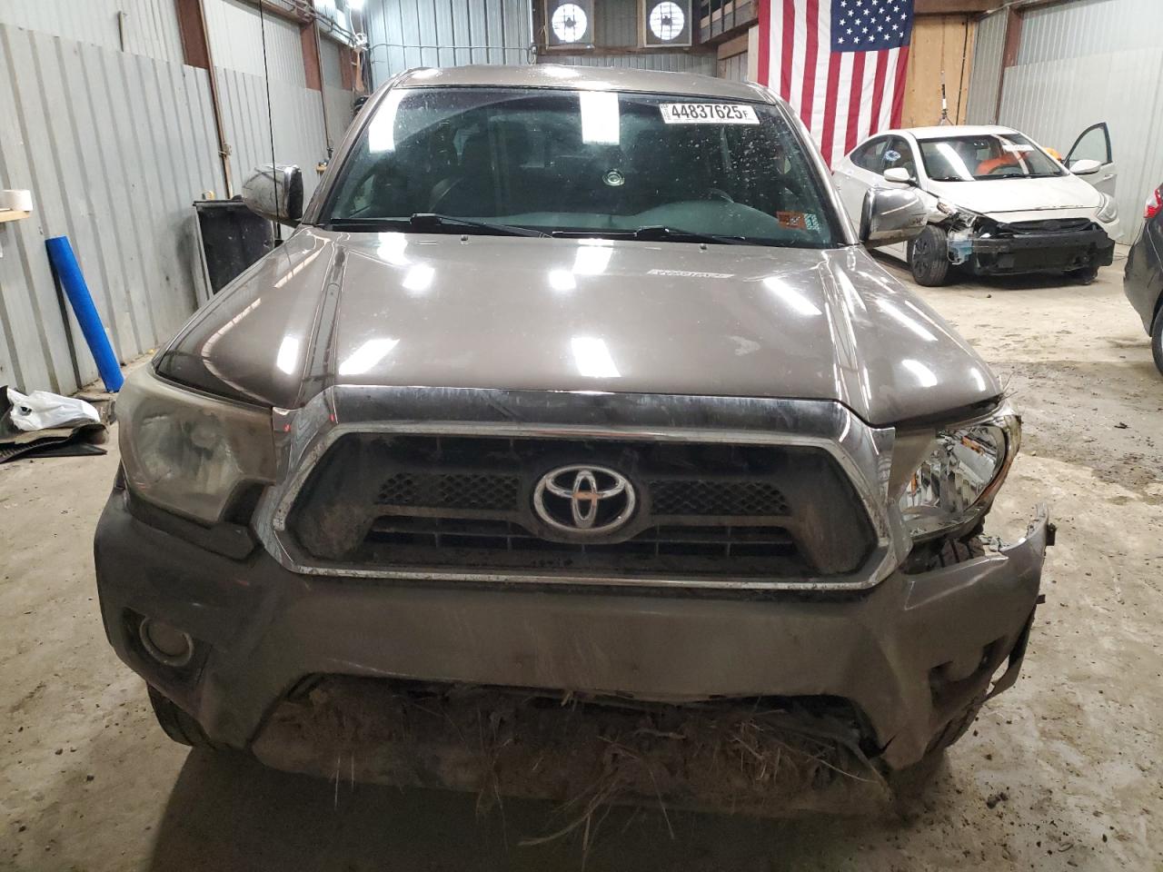 2013 Toyota Tacoma - Image 5