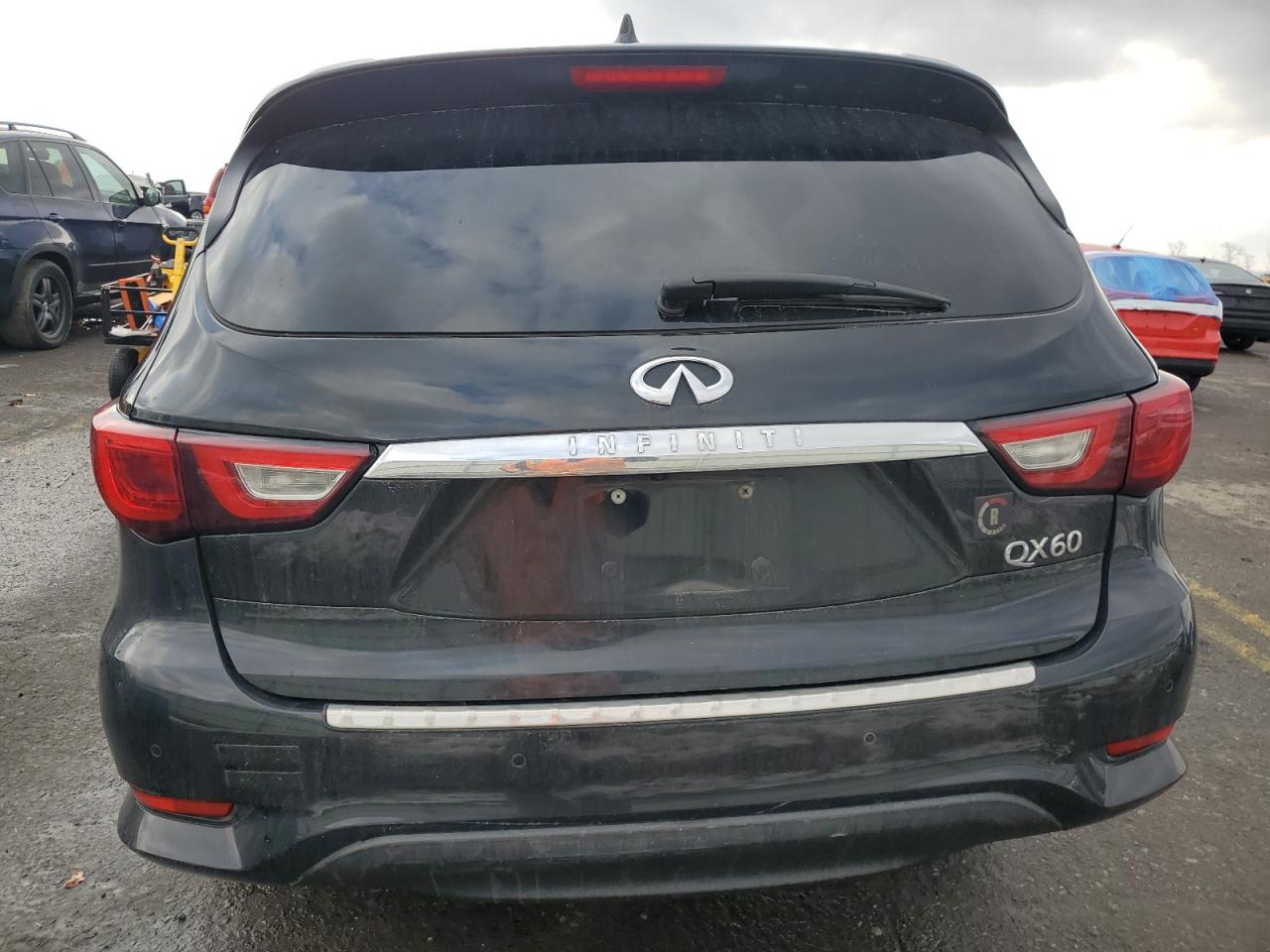 2016 Infiniti QX60 - Image 6