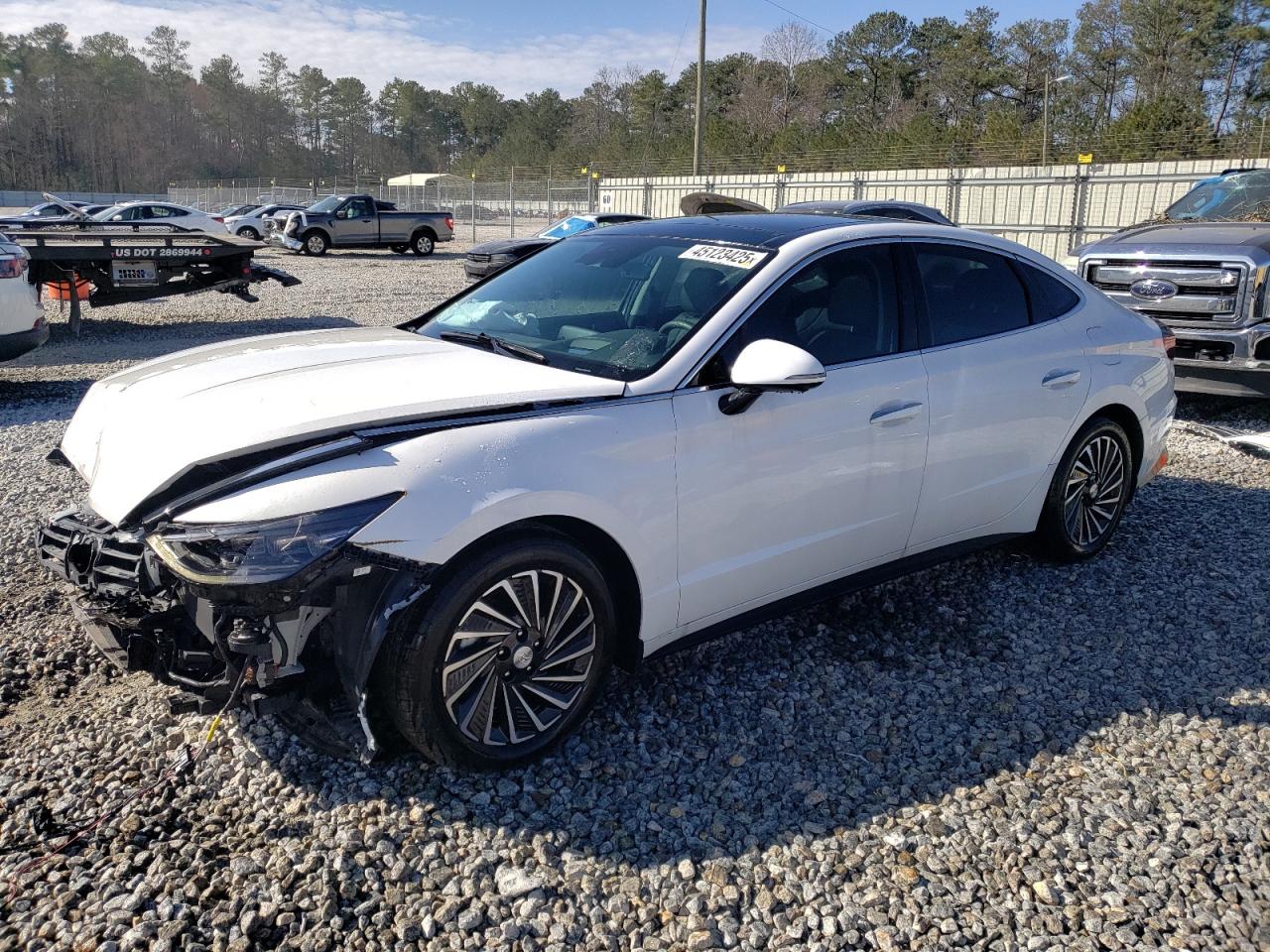 2023 Hyundai Sonata - Image 1