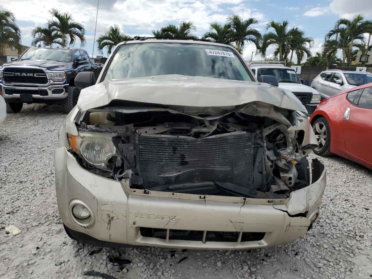 2010 Ford Escape - Image 5