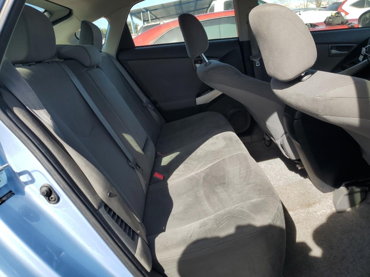 2012 Toyota Prius - Image 10